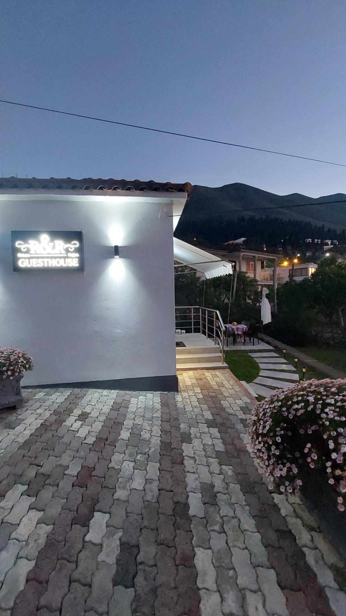 Hotel R&R Gesthouse Široka Exteriér fotografie