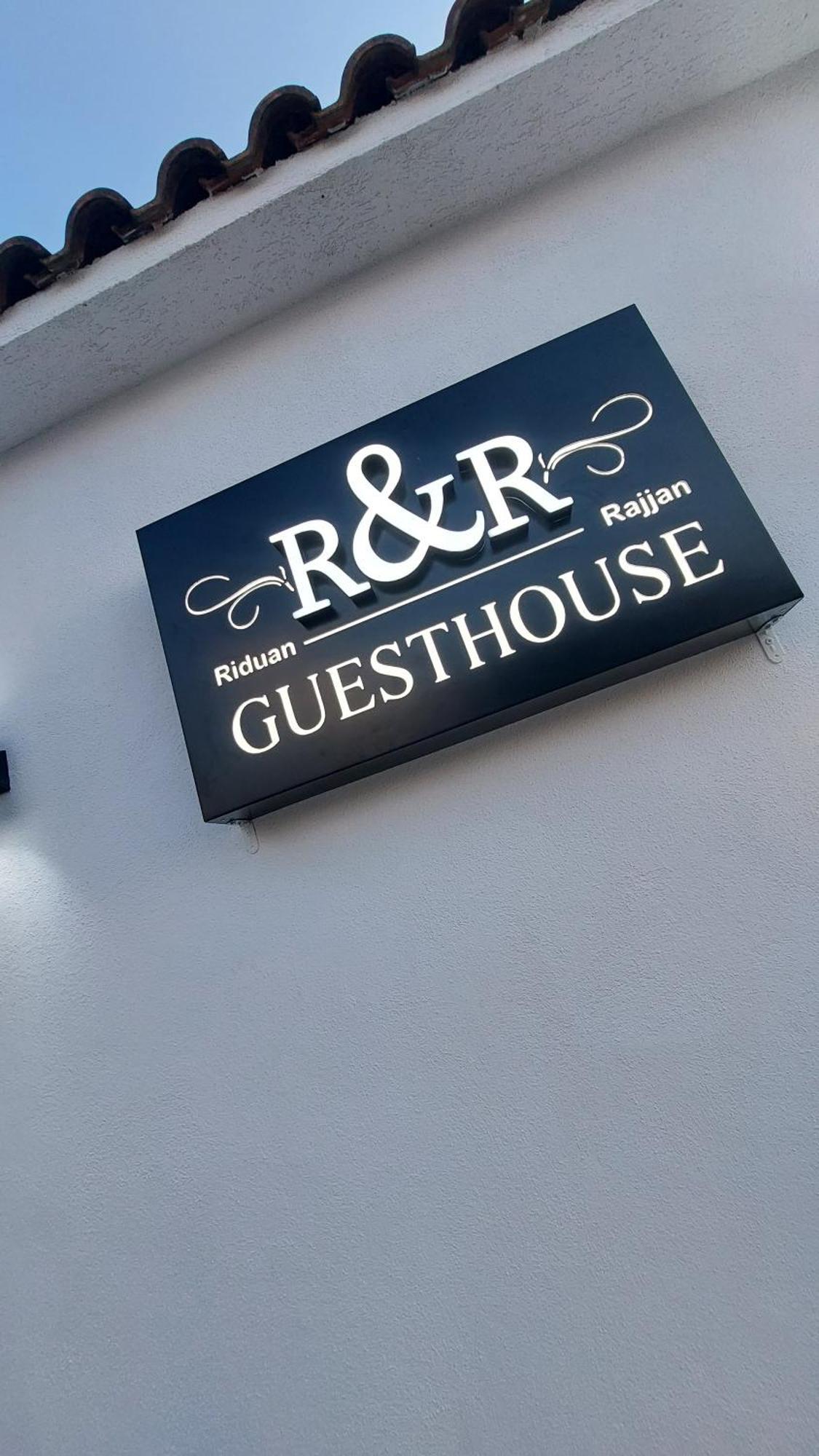 Hotel R&R Gesthouse Široka Exteriér fotografie