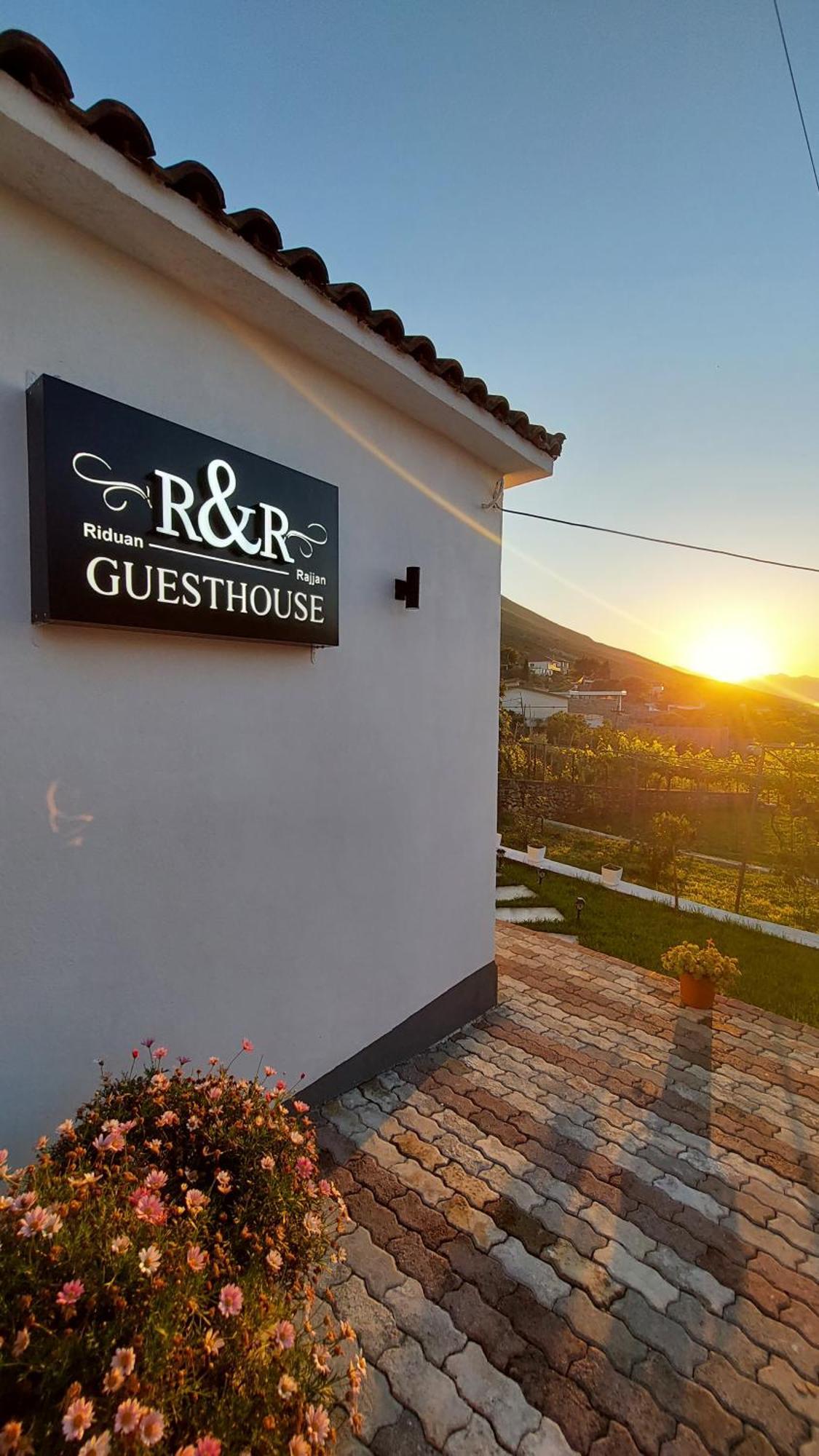 Hotel R&R Gesthouse Široka Exteriér fotografie
